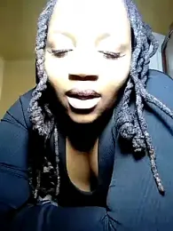 ThaBundaa webcam model stream image