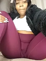 ThaBundaa webcam model stream image