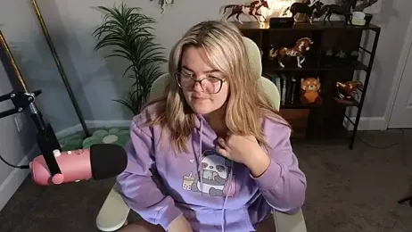 Brivana webcam stripchat model stream image