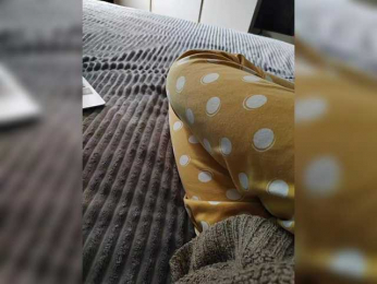 Tinatb webcam model stream image