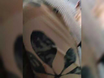 Tinatb webcam model stream image