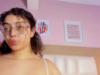 dollargirl_ webcam model stream image