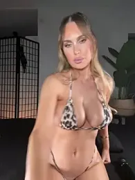 Lena_Blom webcam model stream image