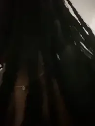 EscorpiLeoncita webcam model stream image