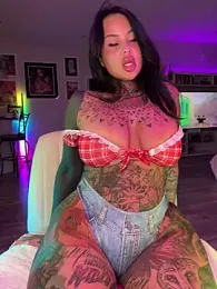 caseykey webcam model stream image