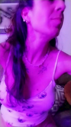 Agustinalatina webcam model stream image