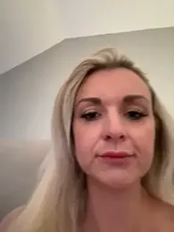 Bella-Tight webcam model stream image