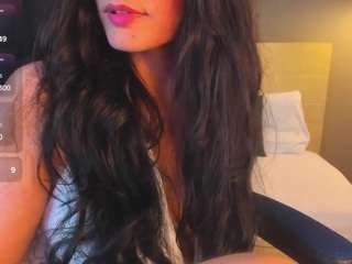 elissa-iris webcam model stream image