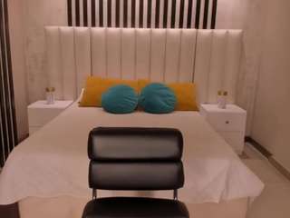 arianamonroe webcam model stream image