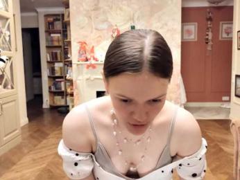 ElenaKeel webcam model stream image
