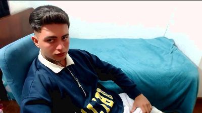 santii_ss webcam model stream image