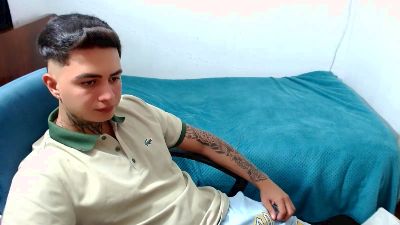 santii_ss webcam model stream image