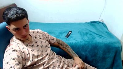 santii_ss webcam model stream image