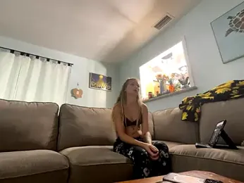 lancehungsandbaby webcam model stream image