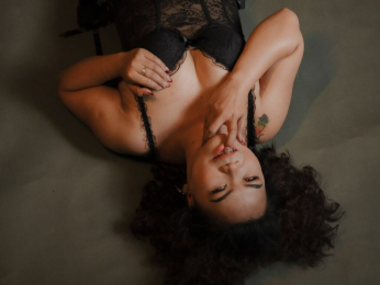 BritannySwayne webcam model stream image