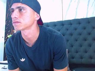 Carlos Specter webcam flirt4free model stream image