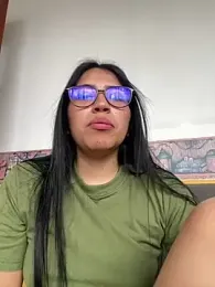 SaritaHot_69 webcam model stream image