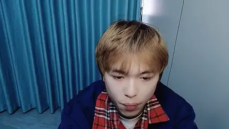 w5206t webcam stripchat model stream image