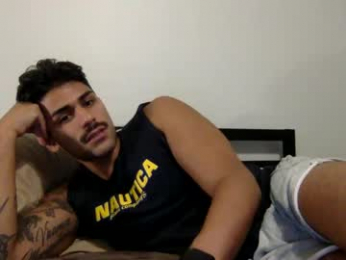 suaveces webcam model stream image