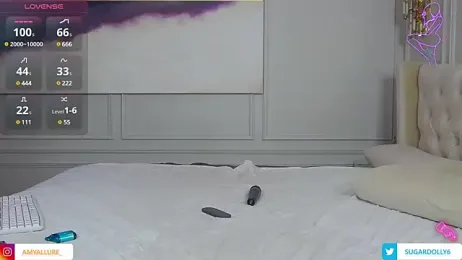 AmyAzureee webcam model stream image