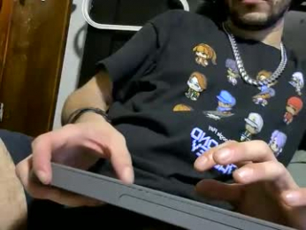 lurkus webcam model stream image