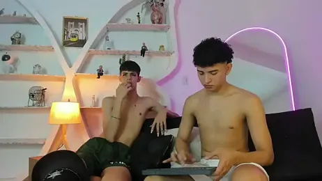 KING_OFF_BOYS webcam model stream image