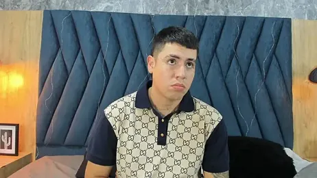 Enzo_issis webcam model stream image