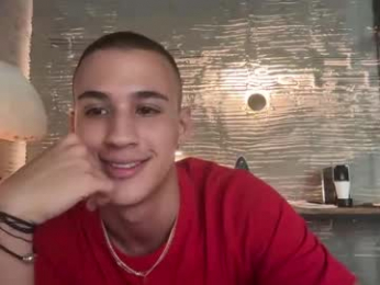 leo_delvey webcam model stream image