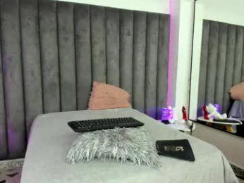 alicia_chris webcam model stream image