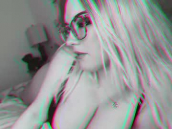 x_dreamgirl_x webcam model stream image
