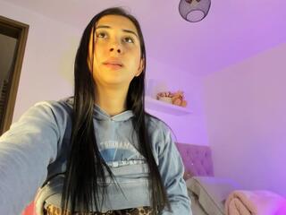 Alisson Mendez webcam model stream image