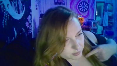 arielemerald webcam model stream image