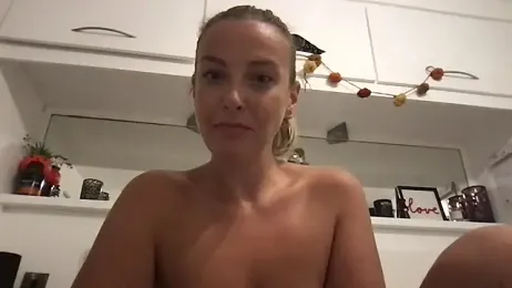 HeatherSummerzz webcam model stream image