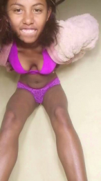 Miriam568 webcam model stream image