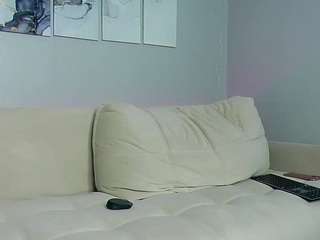 milki-mia webcam model stream image