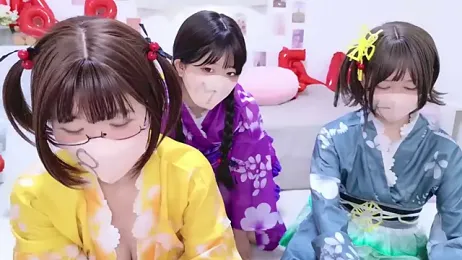 841_yayoi webcam model stream image