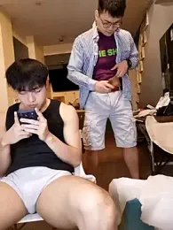 day-18 webcam model stream image