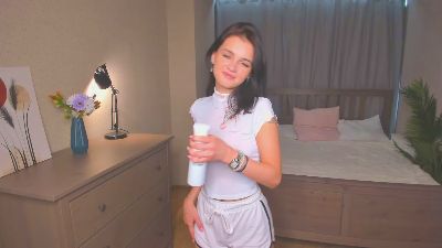 DollyBerner webcam model stream image