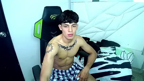 Liom_Gym webcam model stream image