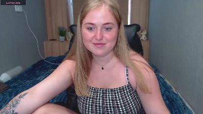 Tori_Blond webcam model stream image