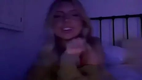 Summerclarke webcam model stream image