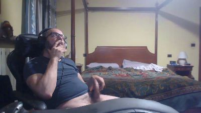 miktrent1 webcam model stream image