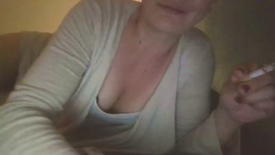 EkateDea webcam cam4 model stream image