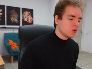 Matteo Prince webcam model stream image