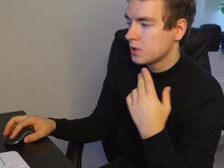 Matteo Prince webcam model stream image