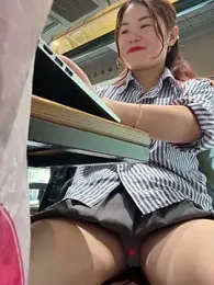 Emily_9xx webcam model stream image