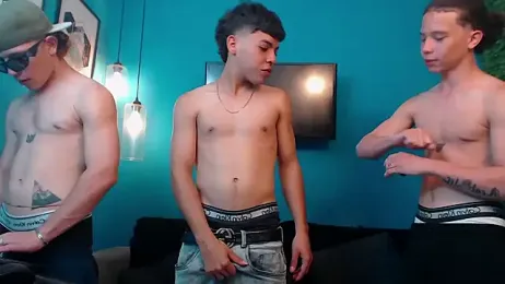 LittleWhiteBoys webcam stripchat model stream image