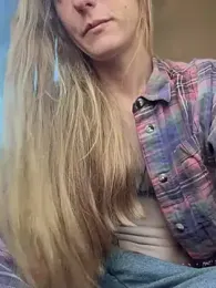 GoldenFlameGoddess webcam model stream image