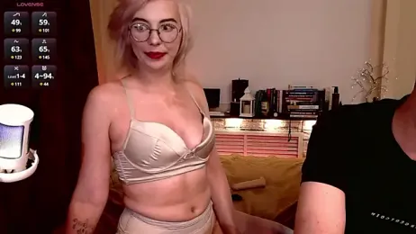 DarkdominLust webcam model stream image