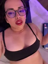 andra_rose webcam model stream image